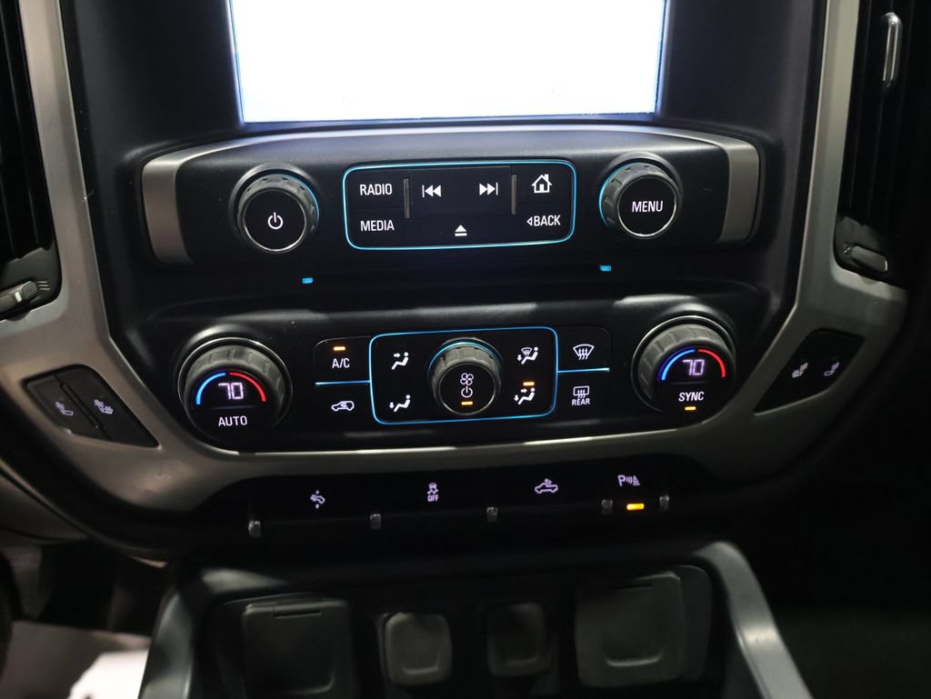 Used 2017 GMC Sierra 1500 SLT w/ SLT Preferred Package AWD/4WD image 27
