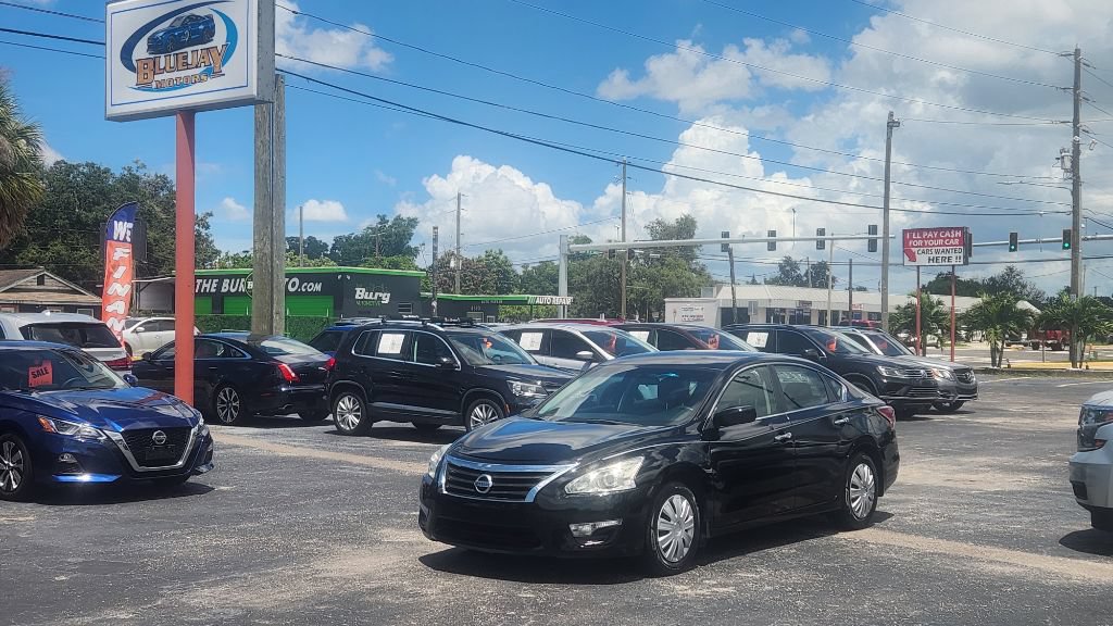 Used 2015 Nissan Altima 2.5 S FWD image 1