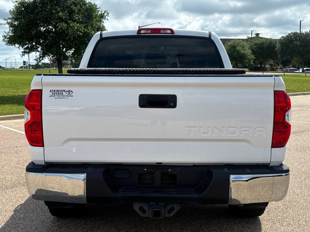 Used 2017 Toyota Tundra SR5 RWD image 5