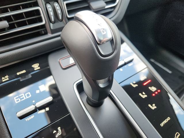 New 2026 Porsche Macan image 13