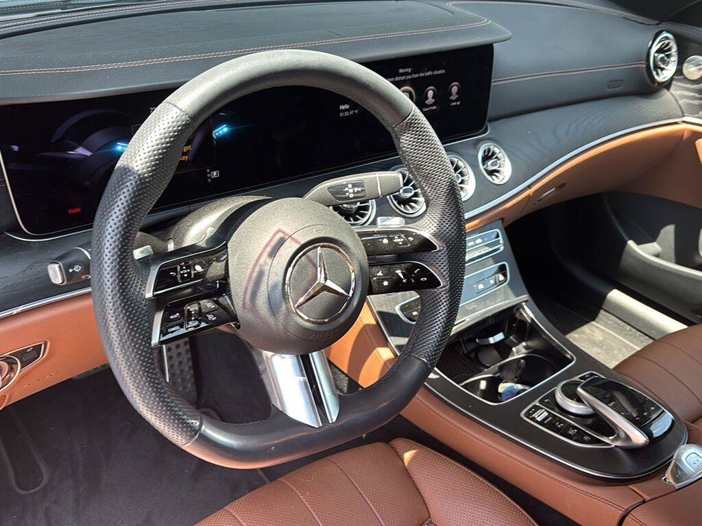 Used 2023 Mercedes-Benz E 450 Cabriolet w/ AMG Line image 4