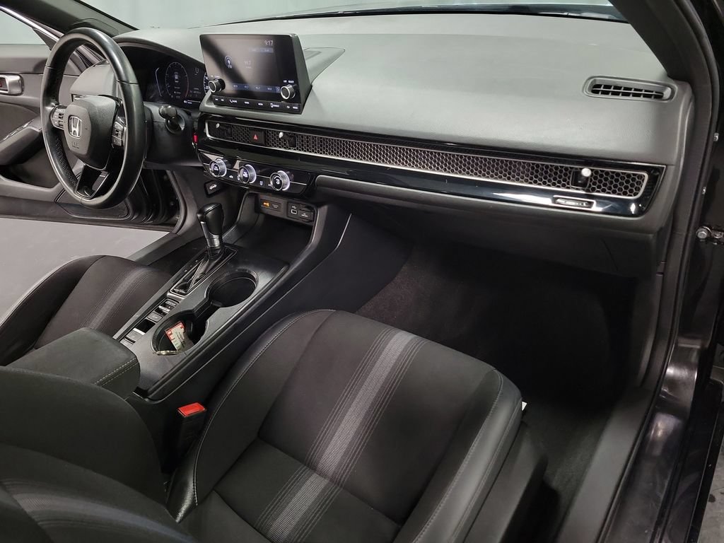 Used 2023 Honda Civic Sport image 29