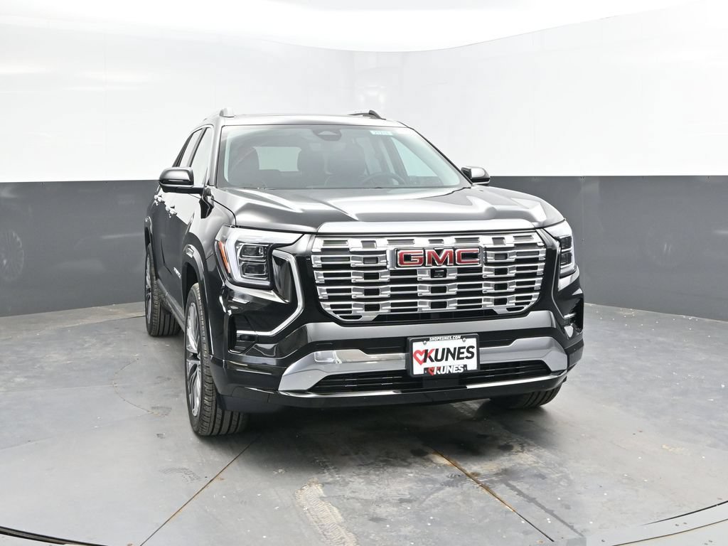 New 2027 GMC Terrain Denali AWD/4WD image 2