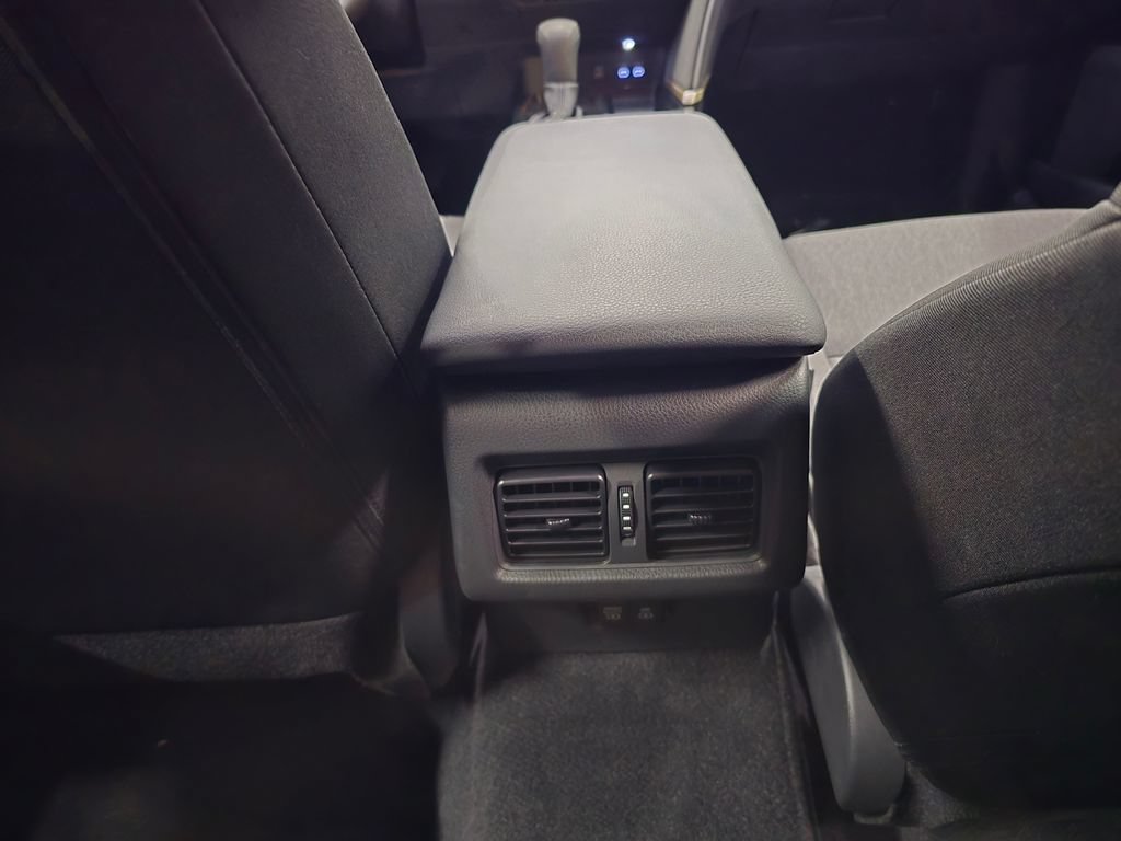 Used 2026 Toyota Camry LE FWD image 32