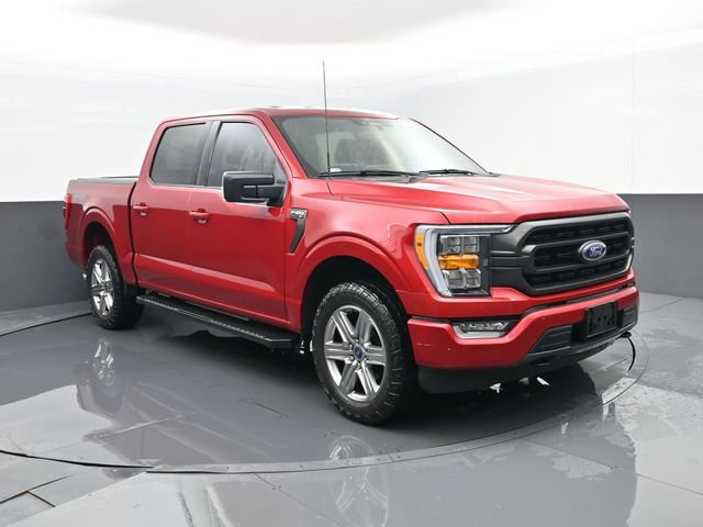 Used 2022 Ford F150 XLT w/ Equipment Group 302A High AWD/4WD image 3