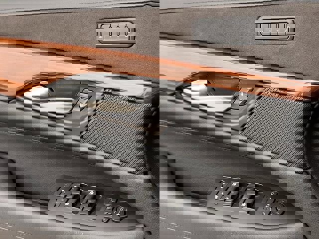 Used 2020 Cadillac Escalade 2WD image 22