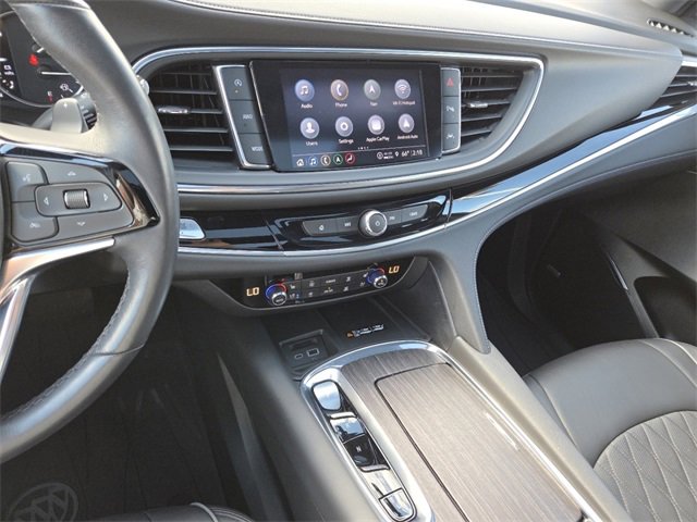 Used 2023 Buick Enclave Avenir w/ Avenir Technology Package image 39