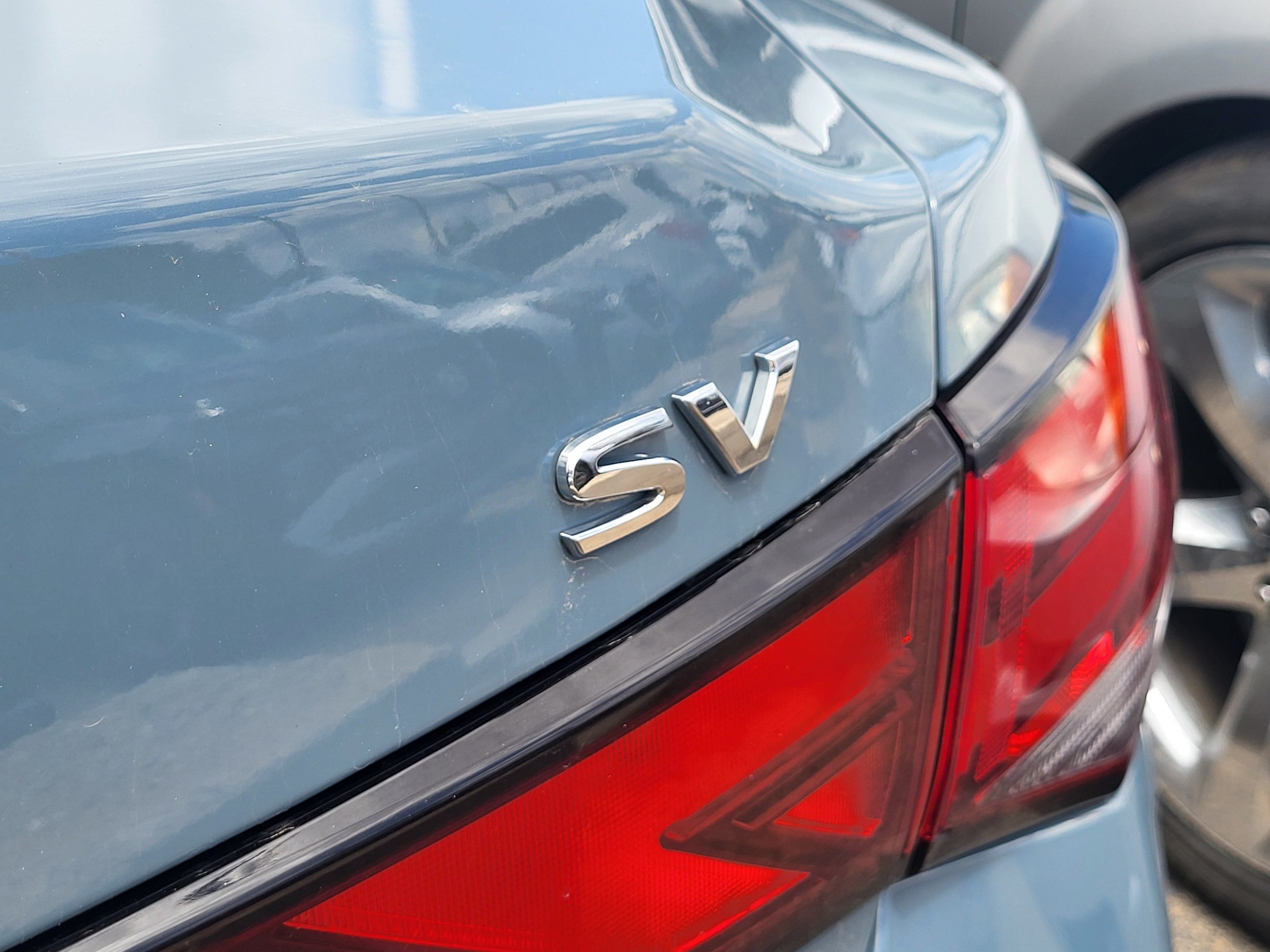 Used 2024 Nissan Sentra SV FWD image 29