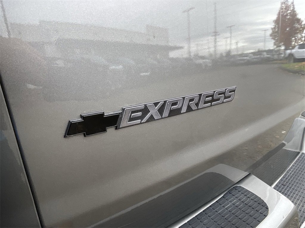 Used 2024 Chevrolet Express 2500 Extended w/ Driver Convenience Package image 29