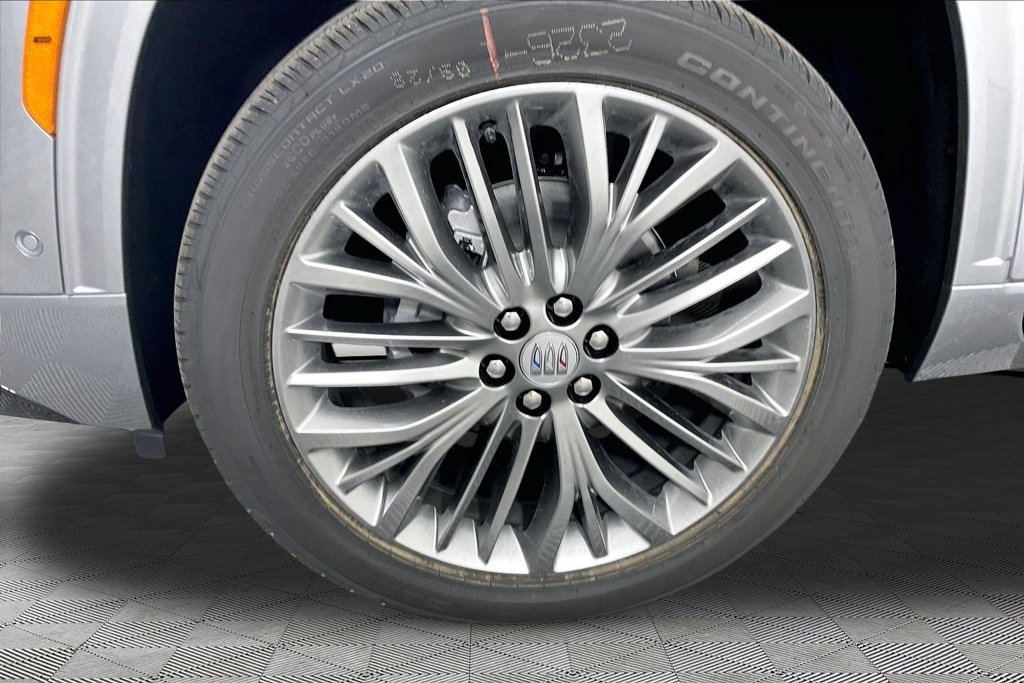 New 2027 Buick Enclave Avenir FWD image 12