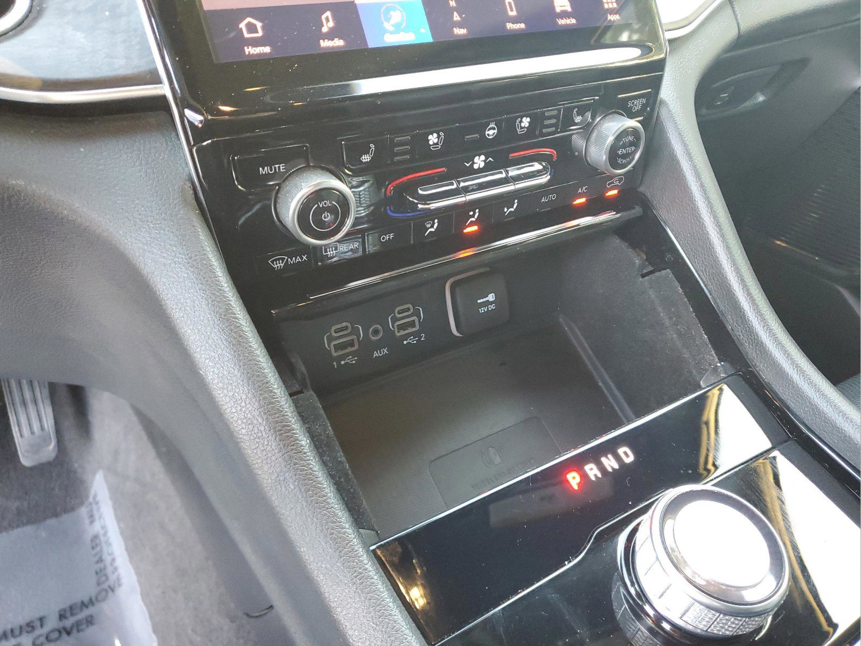 Certified 2021 Jeep Grand Cherokee L Overland w/ Luxury Tech Group IV image 23