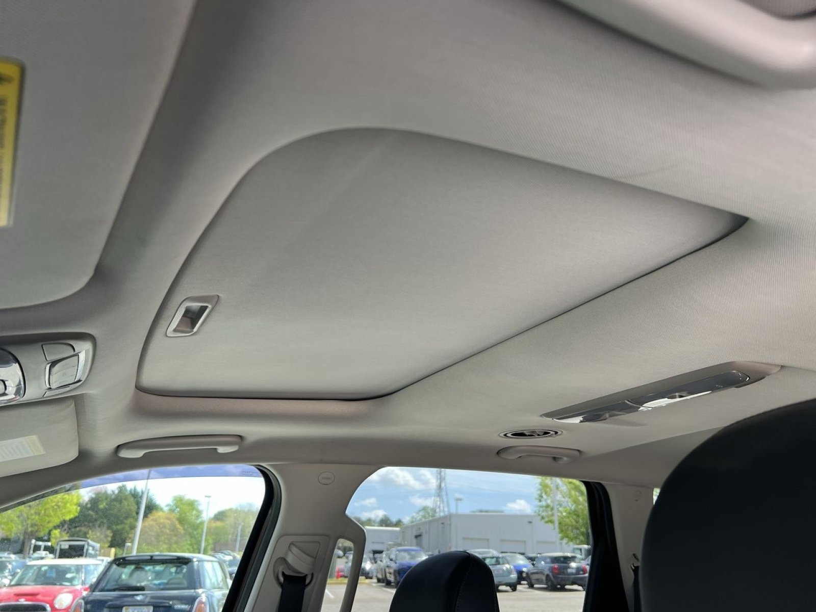 Used 2020 Kia Telluride S w/ S 8 Passenger Seating Package image 21