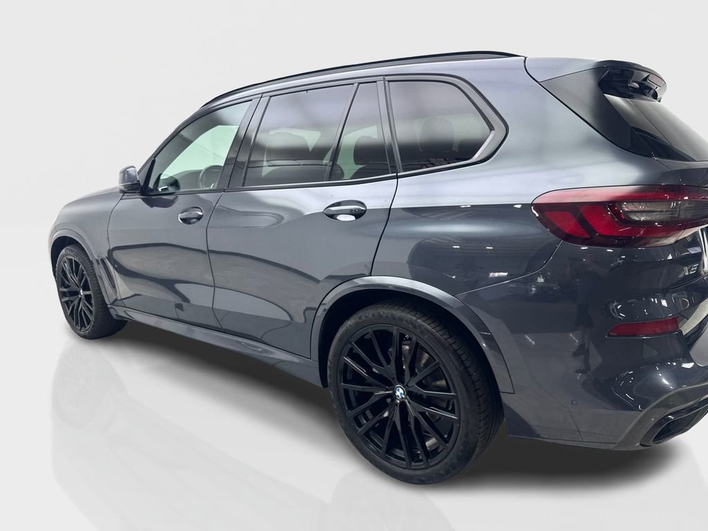Used 2022 BMW X5 sDrive40i w/ M Sport Package image 14