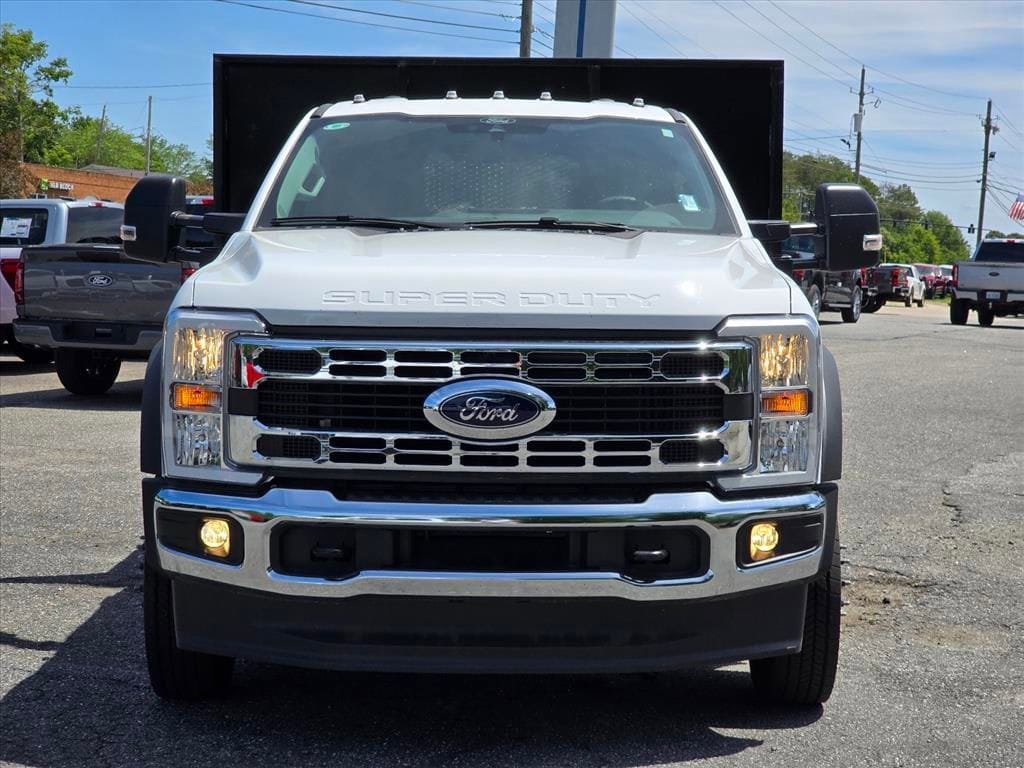 New 2025 Ford F550 4x4 Regular Cab Super Duty image 23