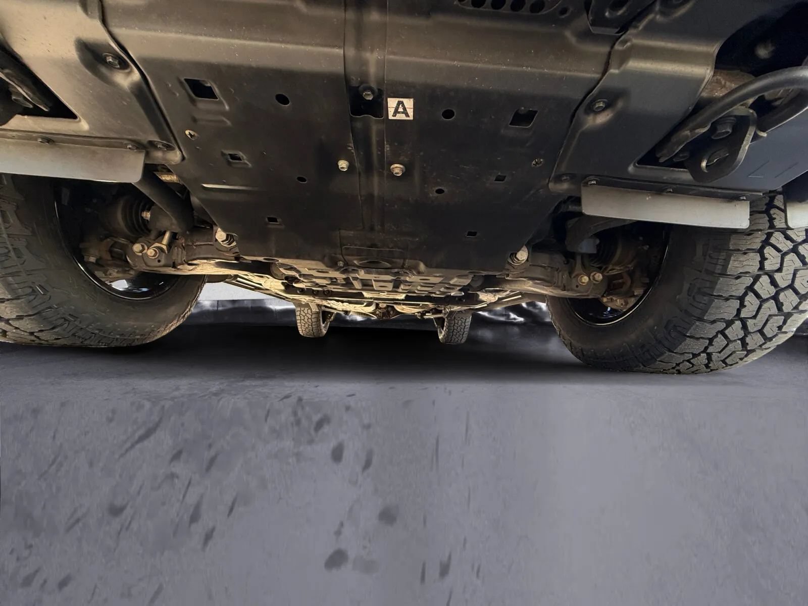Used 2017 Toyota Land Cruiser AWD/4WD image 30