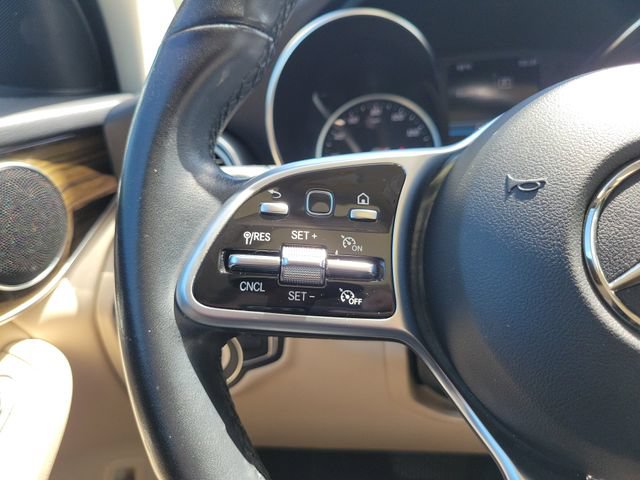 Used 2022 Mercedes-Benz GLC 300 image 21