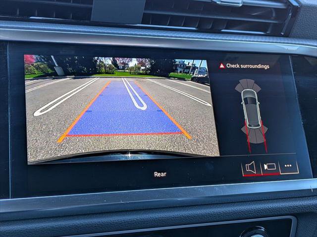 Certified 2025 Audi Q3 2.0T Premium w/ Convenience Package image 18