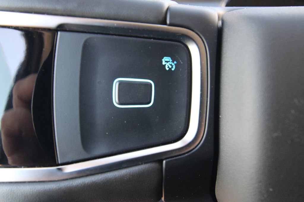 Used 2025 Ford Expedition Active AWD/4WD image 23