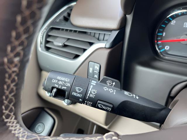 Used 2019 Chevrolet Tahoe LT image 17