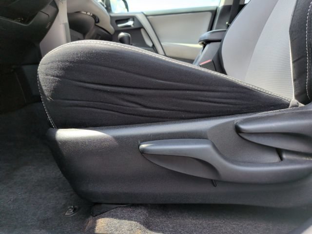 Used 2016 Toyota RAV4 XLE FWD image 15