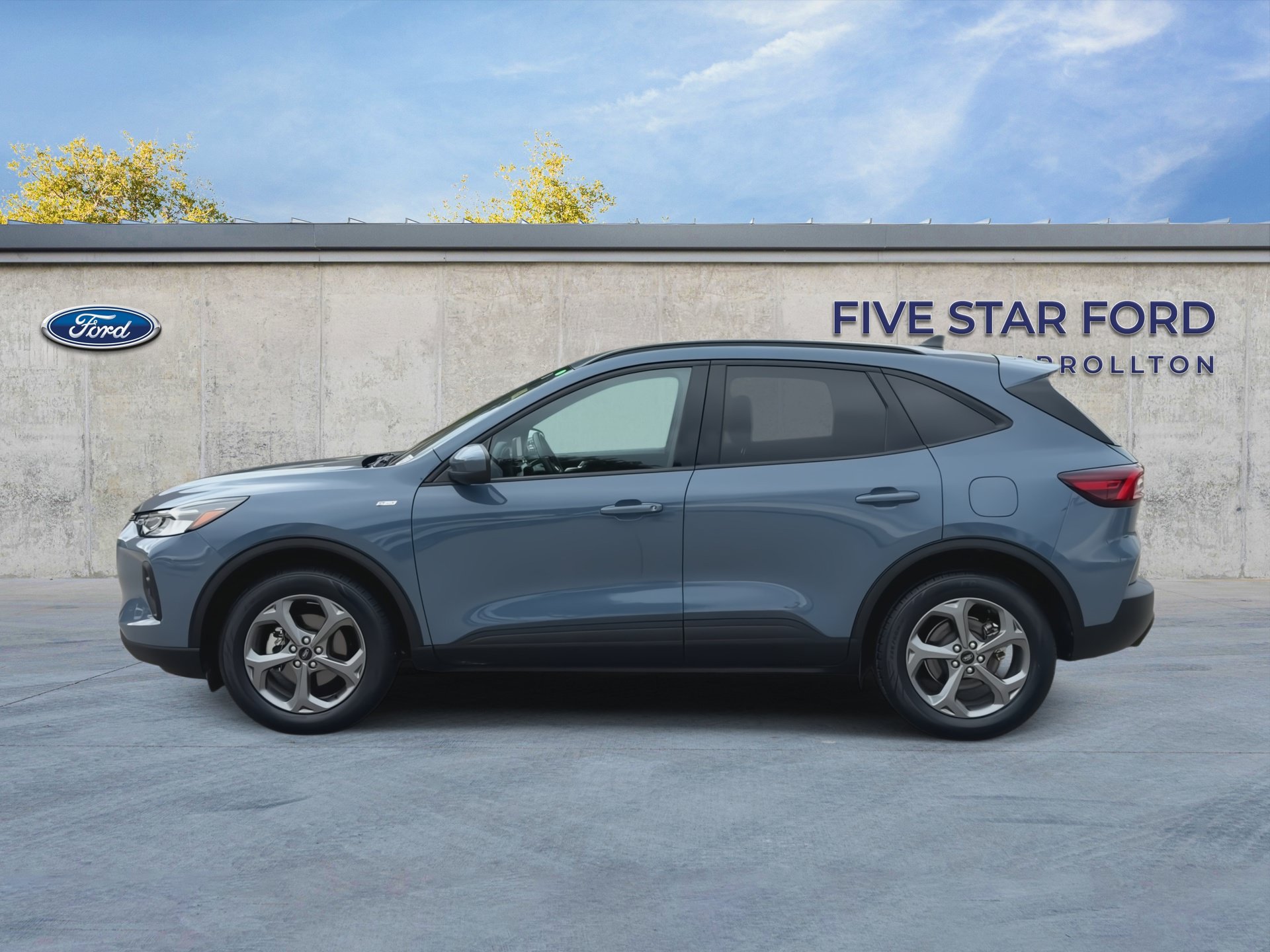 Certified 2025 Ford Escape ST-Line Select AWD/4WD image 5