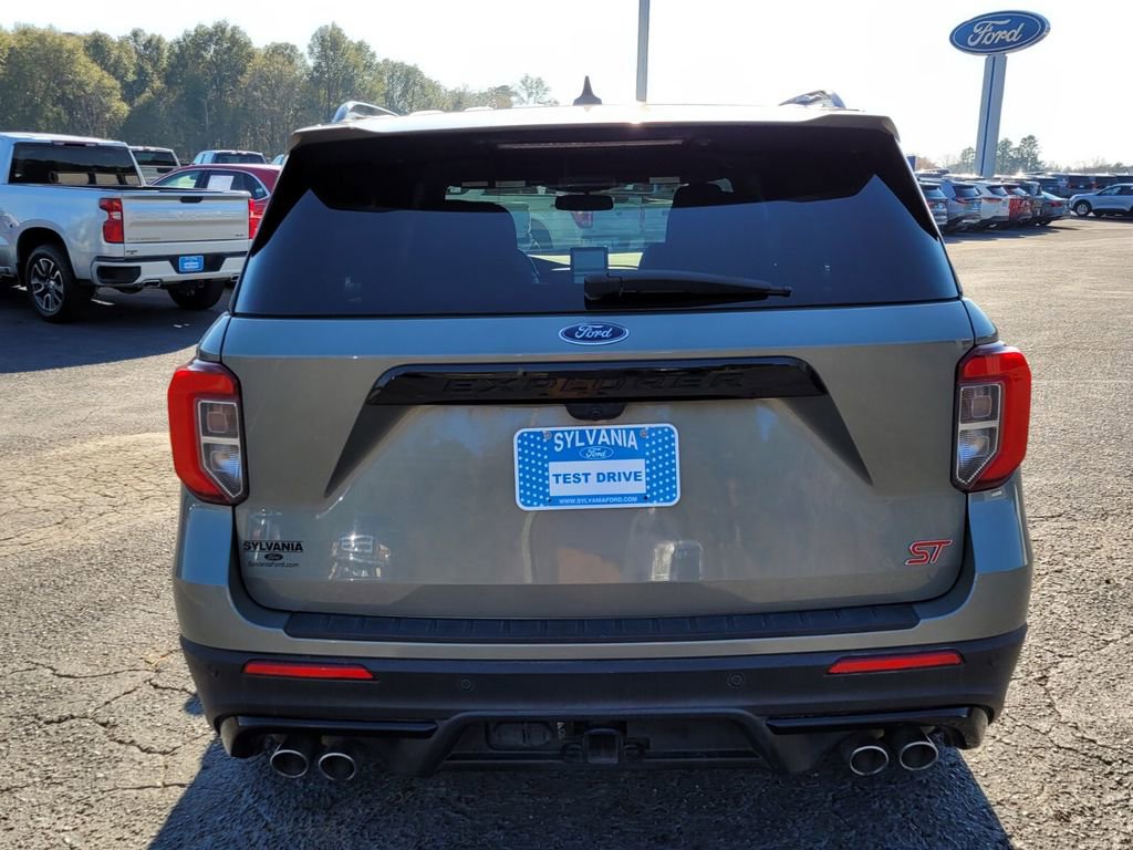 Used 2020 Ford Explorer ST w/ Premium Technology Package image 9