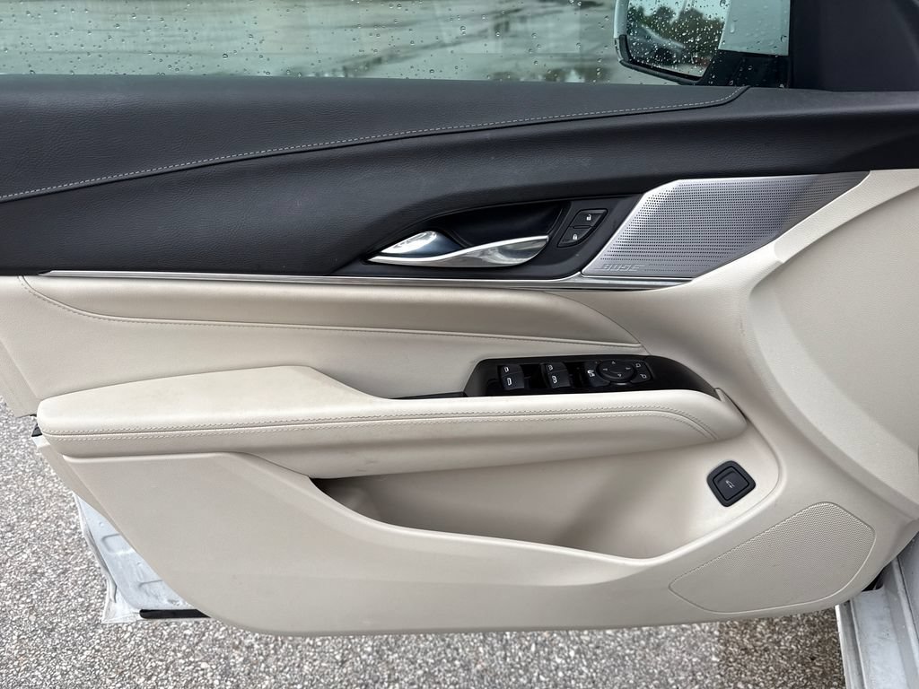 Used 2022 Cadillac CT4 Luxury w/ Sun And Sound Package RWD image 15