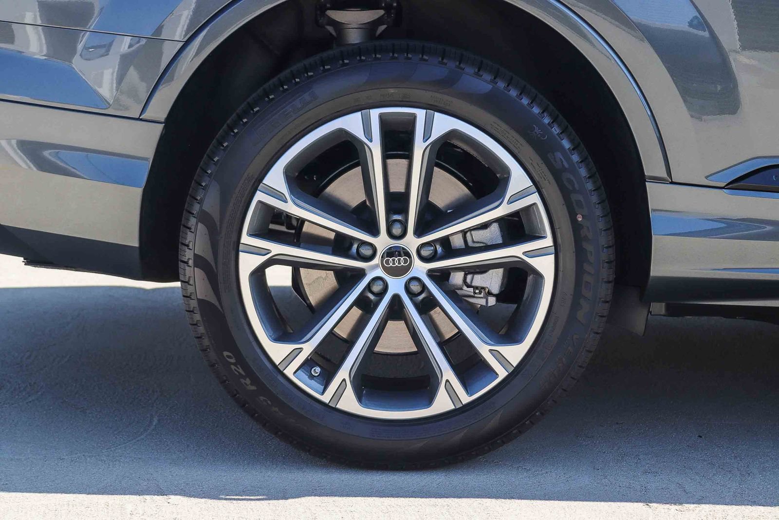 New 2026 Audi Q7 3.0T Premium AWD/4WD image 8