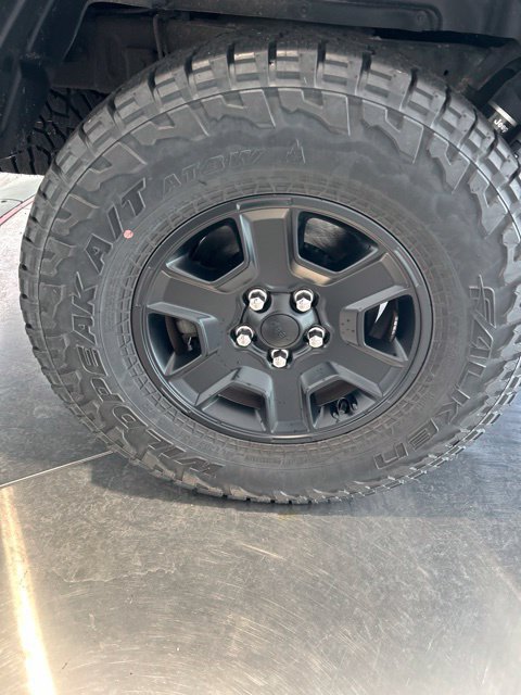 Used 2022 Jeep Gladiator Mojave w/ LED Lighting Group AWD/4WD image 6