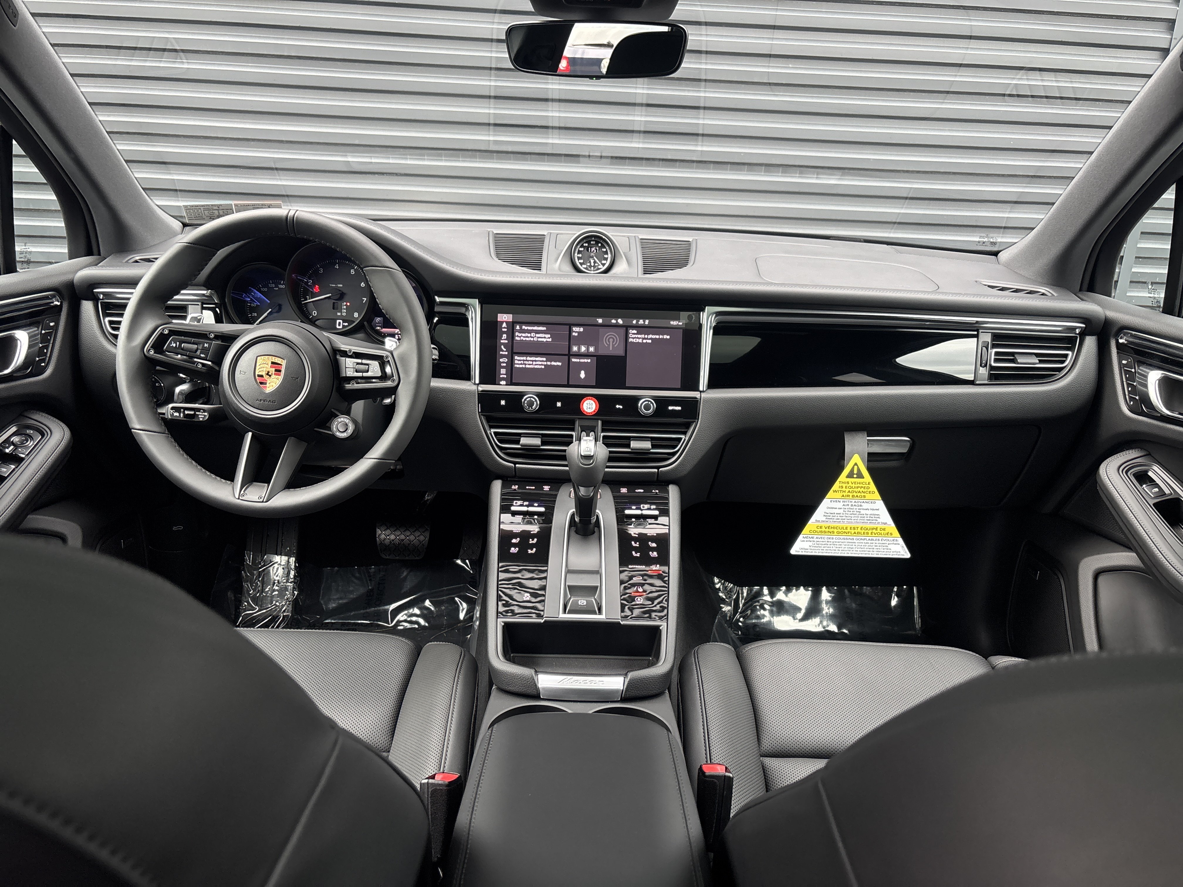 New 2026 Porsche Macan AWD/4WD image 12