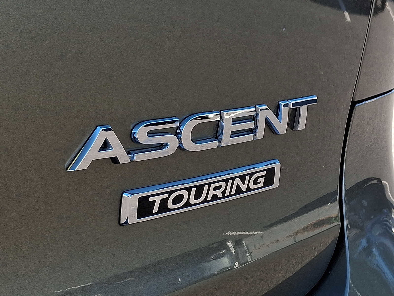 Used 2023 Subaru Ascent Touring image 33