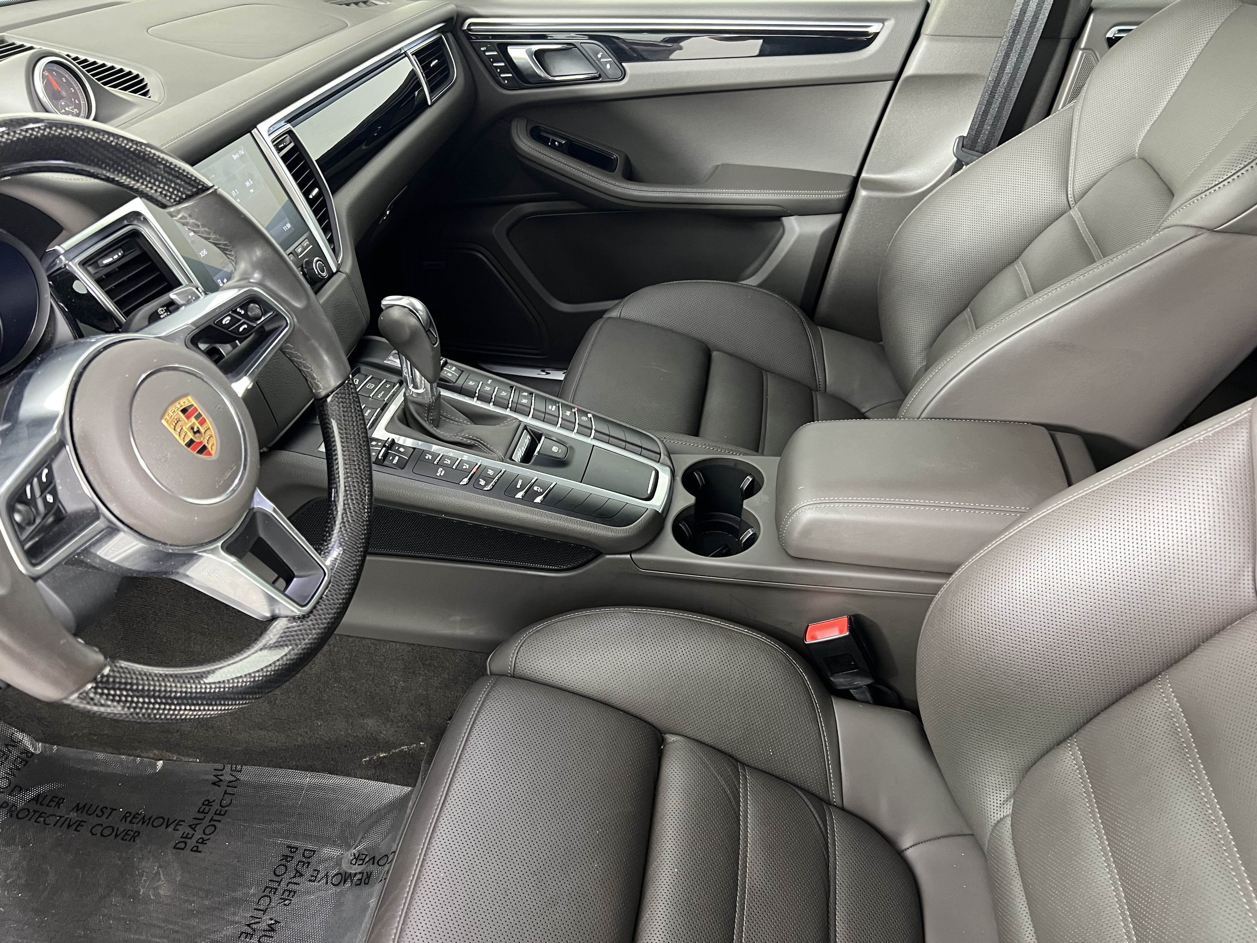 Used 2018 Porsche Macan S AWD/4WD image 4