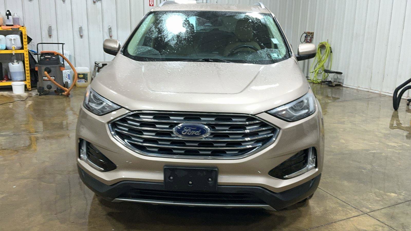 Certified 2021 Ford Edge SEL w/ Convenience Package image 2