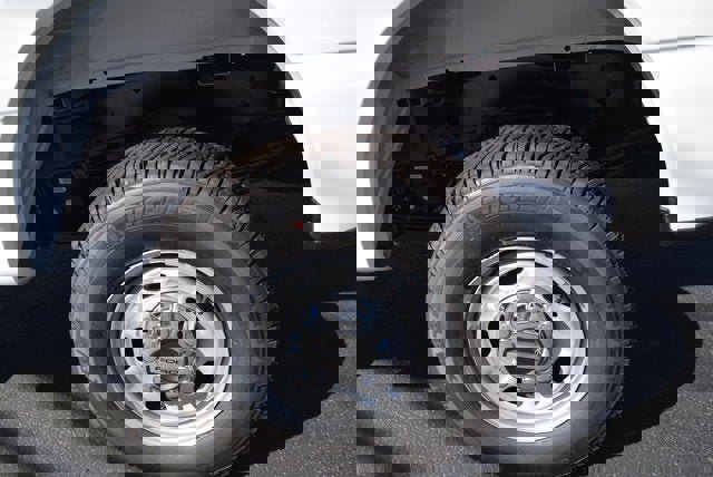 New 2026 Ford F250 XL w/ XL Chrome Package image 4