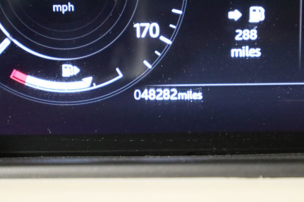 Used 2021 Land Rover Range Rover Velar R-Dynamic S image 41