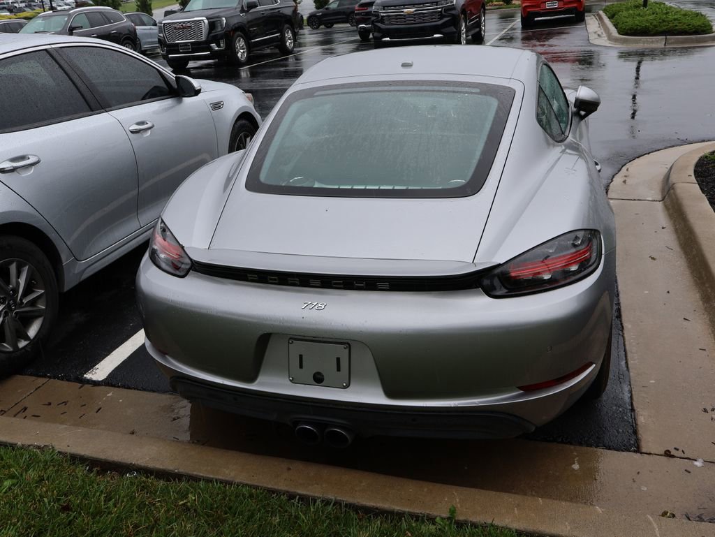 Used 2018 Porsche 718 Cayman S RWD image 11