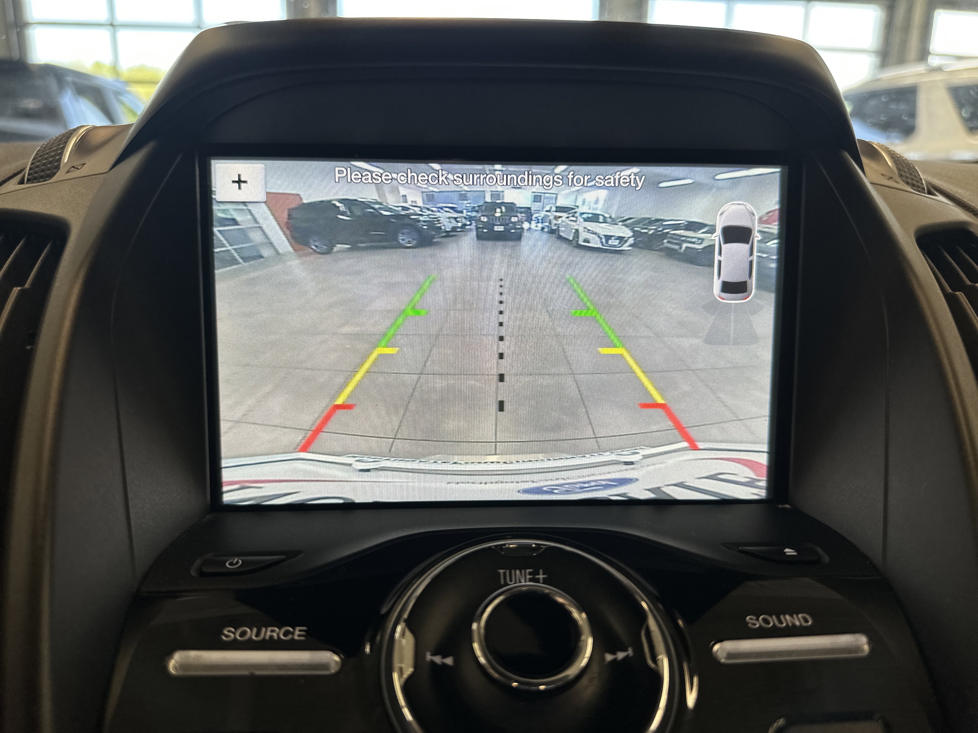 Used 2017 Ford Escape Titanium image 32