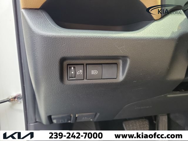 Used 2020 Toyota RAV4 LE w/ All Weather Liner Package AWD/4WD image 22