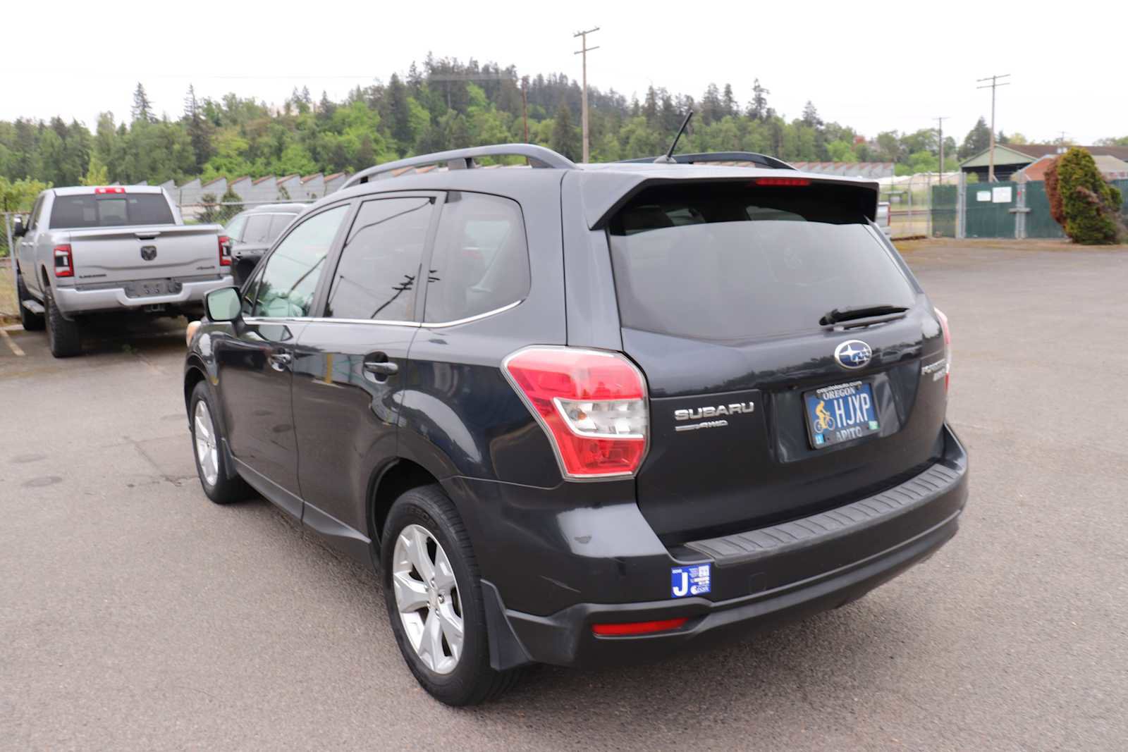 Used 2015 Subaru Forester 2.5i Limited AWD/4WD image 7