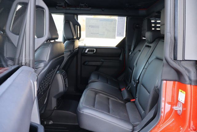 New 2025 Ford Bronco Badlands image 38