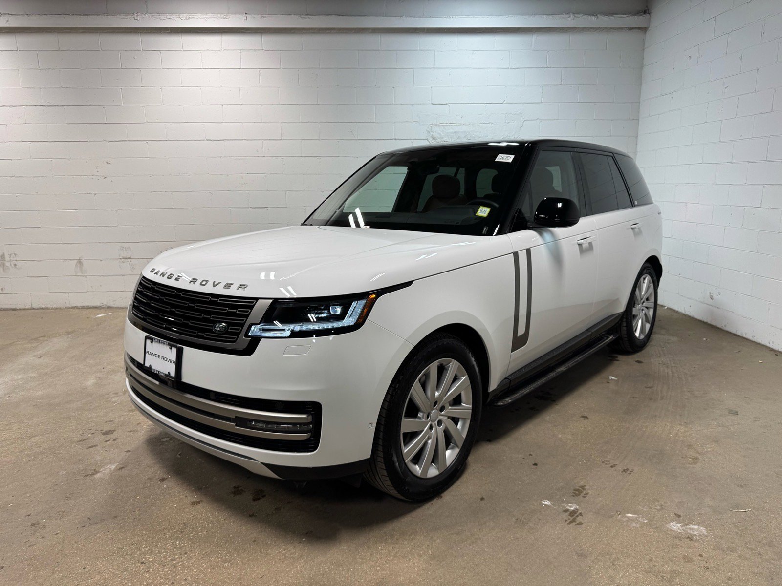 Used 2024 Land Rover Range Rover SE