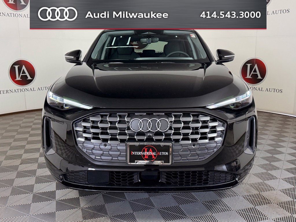 New 2026 Audi Q5 Premium Plus AWD/4WD image 2