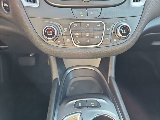 Used 2024 Chevrolet Malibu LT FWD image 17