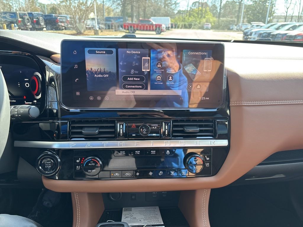 New 2026 Nissan Pathfinder Platinum w/ Cargo Package image 11