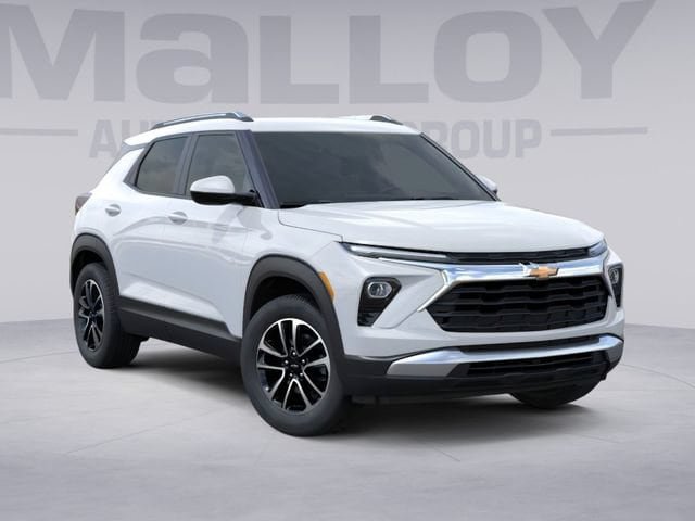 New 2026 Chevrolet TrailBlazer LT FWD image 2