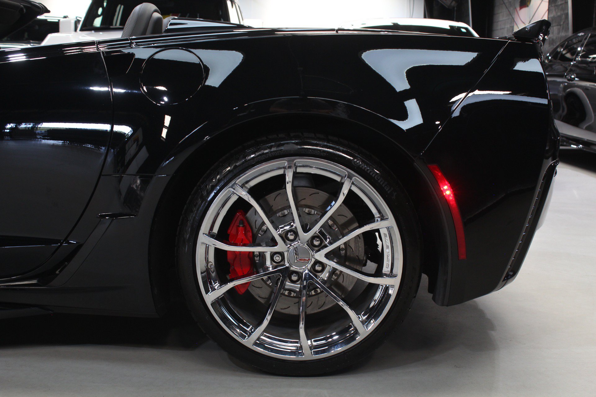 Used 2019 Chevrolet Corvette Grand Sport RWD image 9