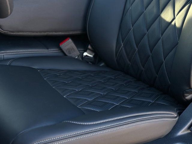 New 2026 Ford F450 XLT w/ 360-Degree Camera Package image 11