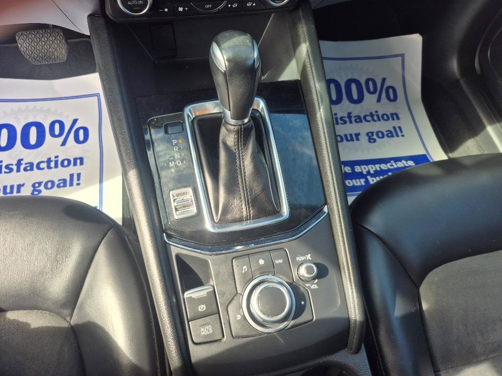 Used 2018 MAZDA CX-5 Touring FWD image 17