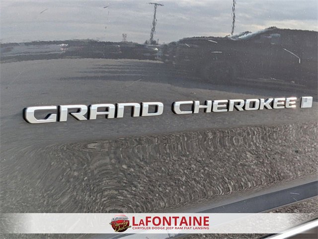 New 2025 Jeep Grand Cherokee Laredo X image 10