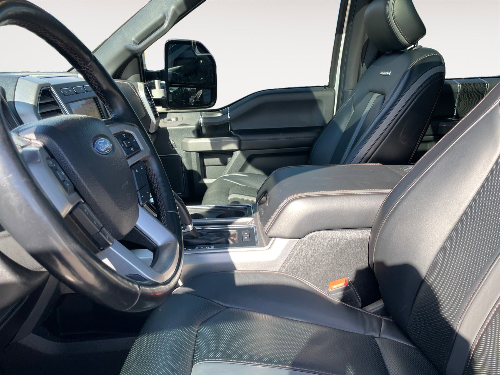 Used 2018 Ford F150 Platinum w/ Equipment Group 701A Luxury image 20